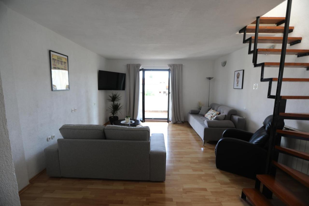 Sonja Apartments Vodice Esterno foto