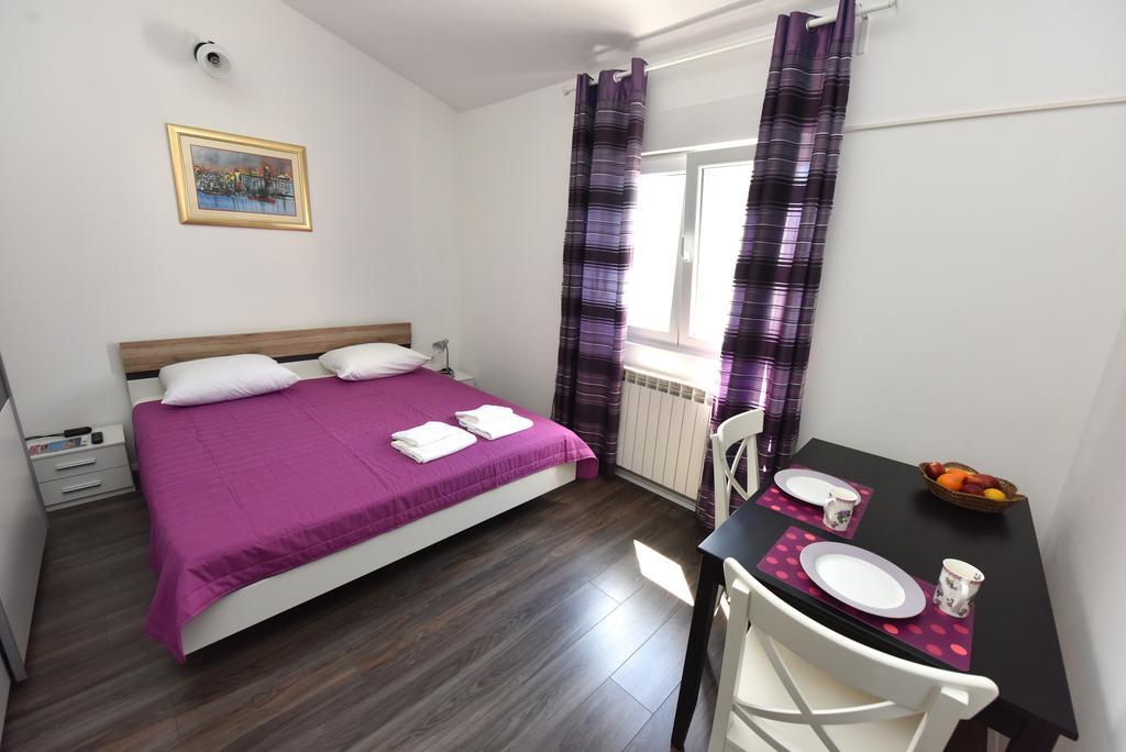 Sonja Apartments Vodice Esterno foto